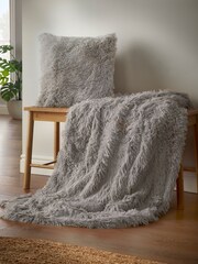 Catherine Lansfield Silver So Soft Cuddly Throw - Image 2 of 5