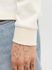 JACK & JONES Oversized Waffle Long Sleeve Henley T-Shirt - Imagem 6 de 9