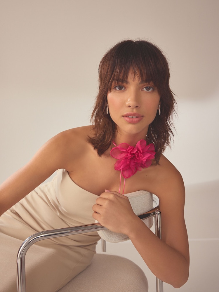 Pink Flower Corasge Choker - Image 1 of 6