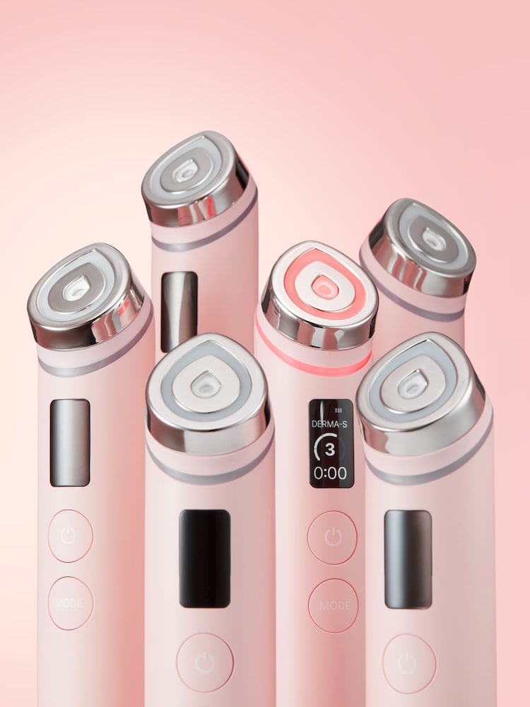 Medicube Pink AgeR Booster Pro Skincare Tool - Image 2 of 7 Medicube Pink AgeR Booster Pro Skincare Tool - Image 2 of 7
