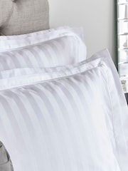 Laura Ashley Set of 2 White Shalford 400 Thread Count 100% Cotton Pillowcases - Image 2 of 3
