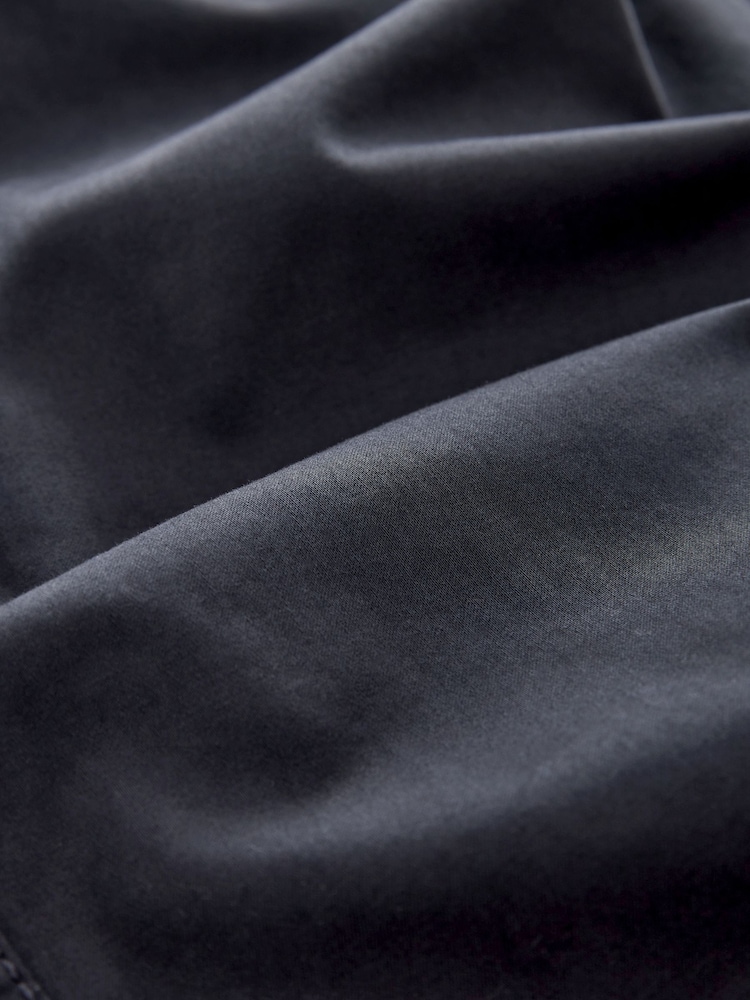 Marineblau/blau - Premium Gewaschene Stretch Chinos Hose in schmaler Passform - Bild 11 von 11 Marineblau/blau - Premium Gewaschene Stretch Chinos Hose in schmaler Passform - Bild 11 von 11
