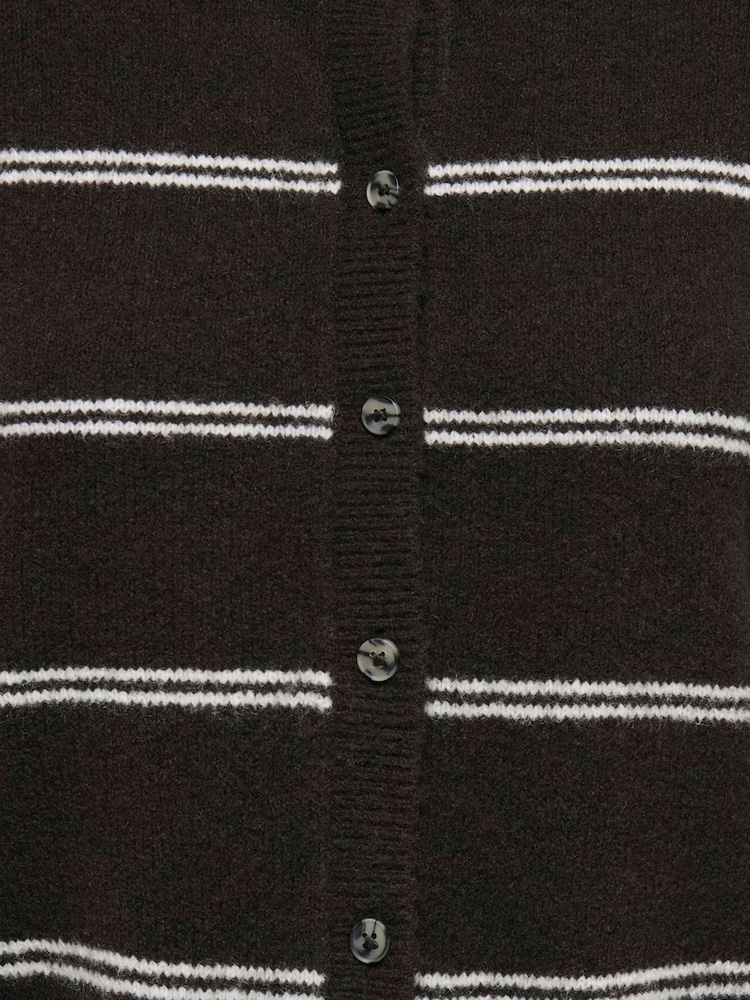 JDY Brown Knitted Button Down Short Cardigan - Image 3 of 3 JDY Brown Knitted Button Down Short Cardigan - Image 3 of 3