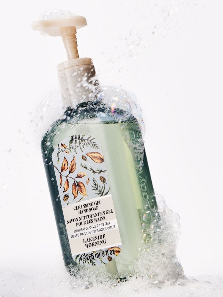 Bath & Body Works Lakeside Morning Cleansing Gel Hand Soap 266ml - Image 2 of 4 Bath & Body Works Lakeside Morning Cleansing Gel Hand Soap 266ml - Image 2 of 4