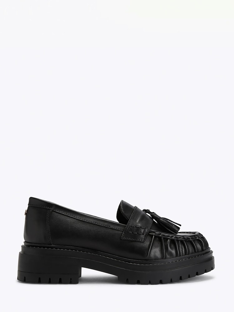 Svart - KG Kurt Geiger Tasha skinnsko med kvaster Loafers - Bilde 1 av 4 Svart - KG Kurt Geiger Tasha skinnsko med kvaster Loafers - Bilde 1 av 4