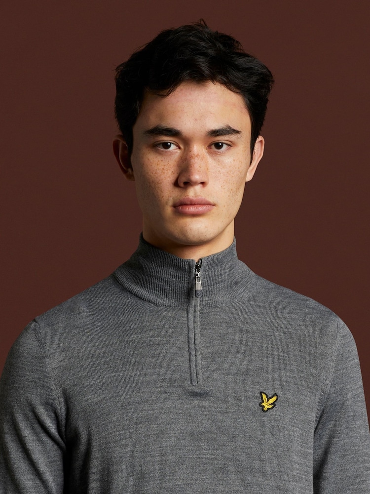 Lyle & Scott Grey Golf Quarter Zip Pullover Jumper - Image 4 of 9