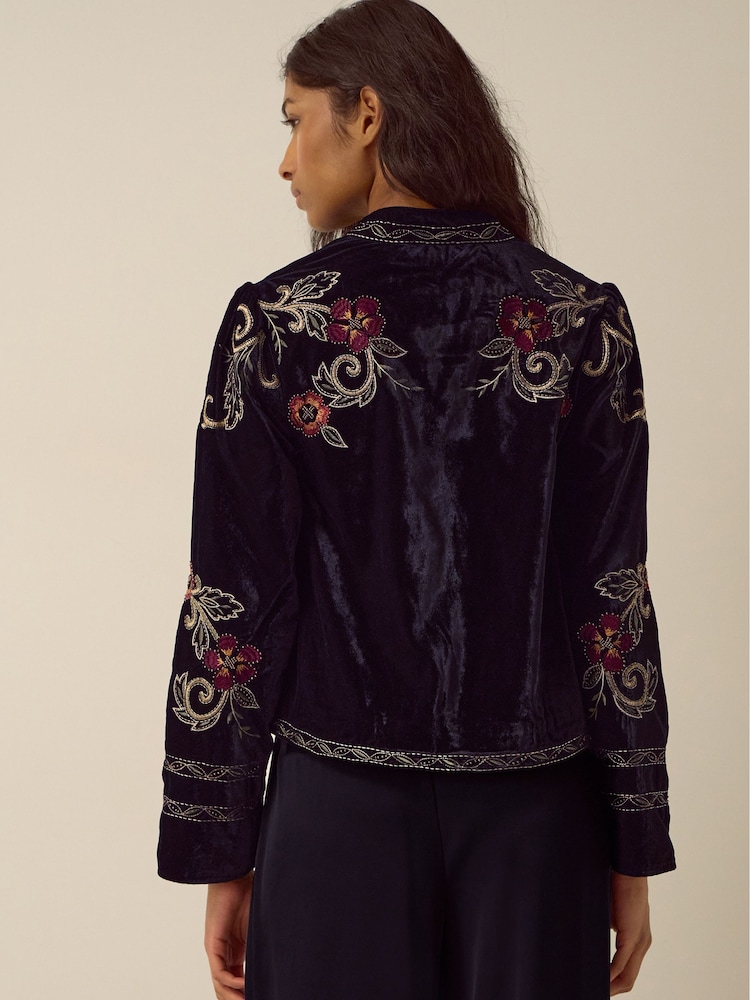 Monsoon Frankie Floral Embroidered Velvet Jacket - Image 4 de 4 Monsoon Frankie Floral Embroidered Velvet Jacket - Image 4 de 4