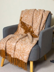 furn. Gold Weaver Throw - Image 1 of 2
