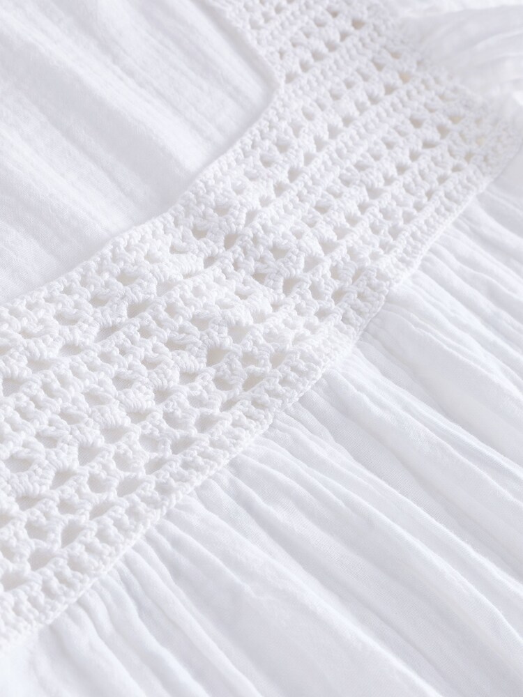 White 100% Cotton Square Neck Crochet Flutter Sleeve Top - Image 6 of 6 White 100% Cotton Square Neck Crochet Flutter Sleeve Top - Image 6 of 6