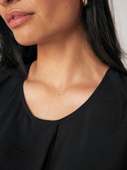 Black Sleeveless Crinkle Vest Top - Image 4 of 7