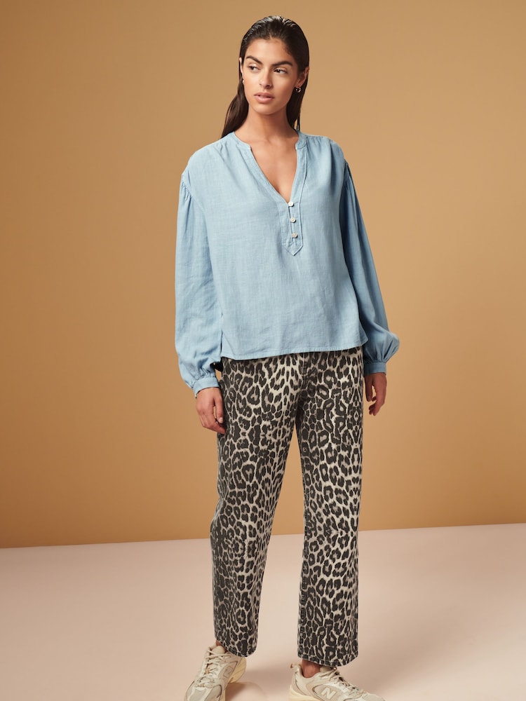 Chambray Blue Long Sleeve V-Neck Button Front Blouse With Linen - Image 2 of 7