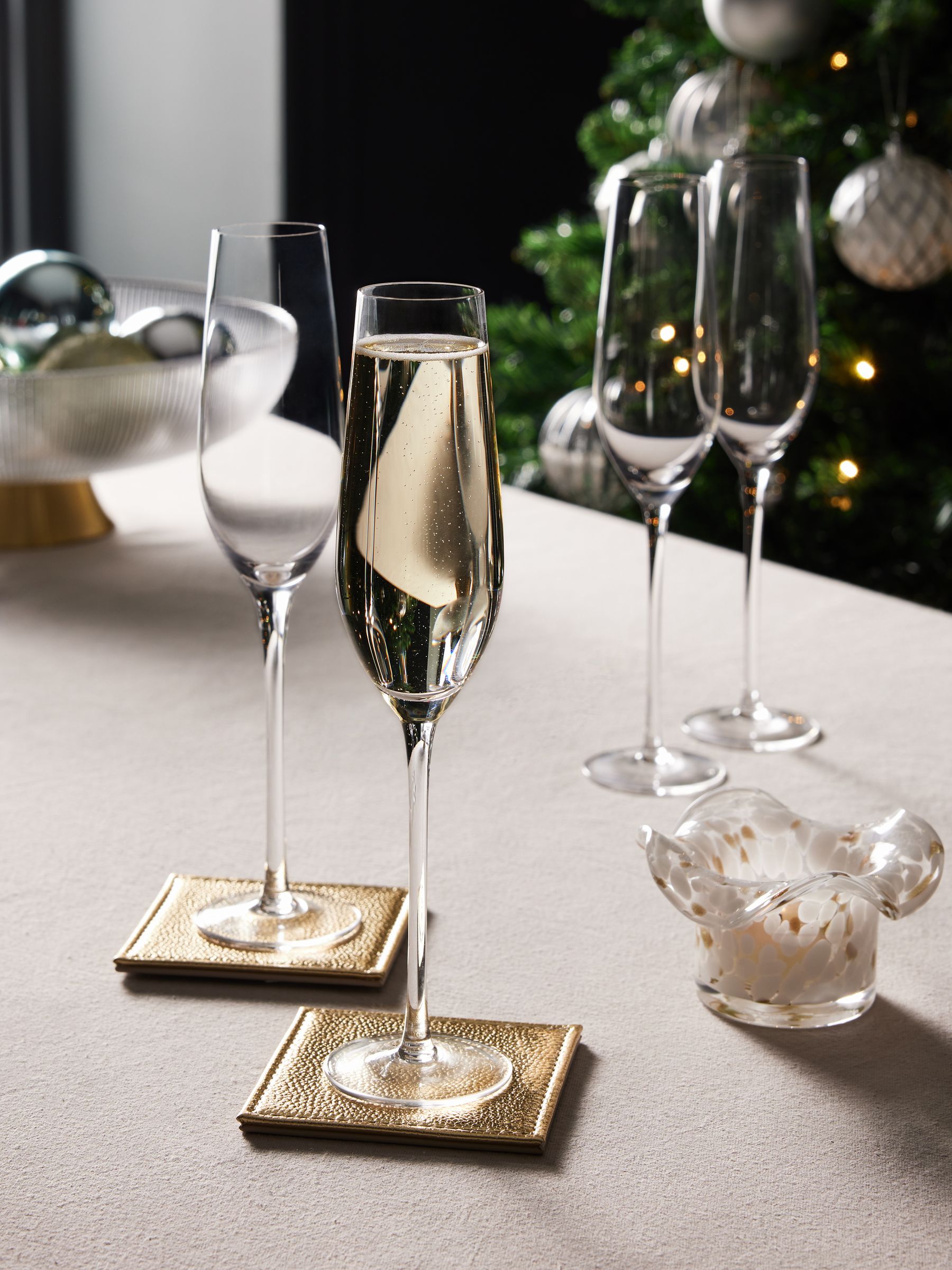 Clear Nova Set of 4 Champagne Flute Glasses
