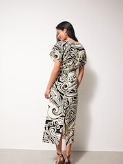 Black/White Paisley Twist Waist Short Sleeve Midi Dress - Image 2 of 3