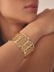 Gold Tone Panel Stretch Bracelet - Image 4 of 5