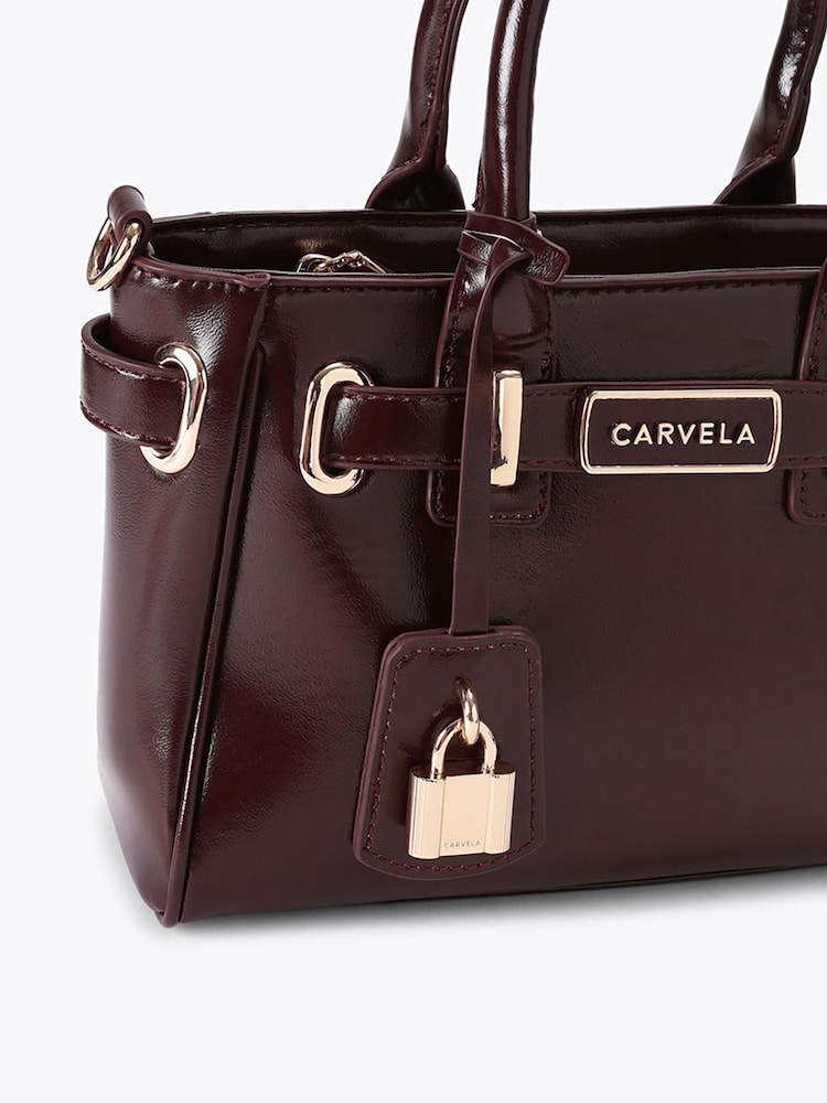 אדום - Carvela תיק סל קטן, דגם Violet - תמונה 4 מתוך 4 אדום - Carvela תיק סל קטן, דגם Violet - תמונה 4 מתוך 4