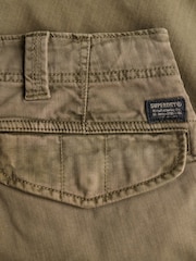 Bermudas cargo tipo utility de Superdry - Imagen 8 de 8