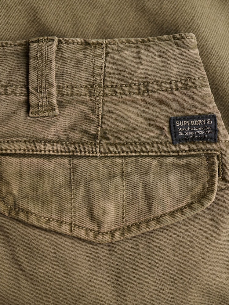 Bermudas cargo tipo utility de Superdry - Imagen 8 de 8