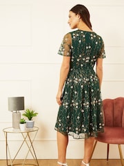 Yumi Green Embroidered Floral Skater Dress - Image 4 of 5