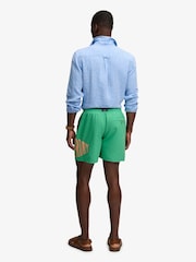 Shorts de baño de 16 pulgadas con logo estampado de Superdry - Imagen 6 de 8