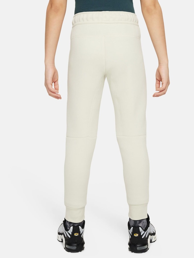 Nike Cream Tech Fleece Joggers - Image 2 of 7