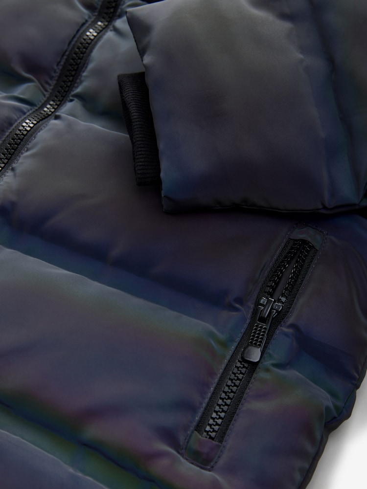 Grau - Wattierte Pufferjacke mit Kapuze und Fleecefutter (3–16 J.) - Bild 8 von 8 Grau - Wattierte Pufferjacke mit Kapuze und Fleecefutter (3–16 J.) - Bild 8 von 8