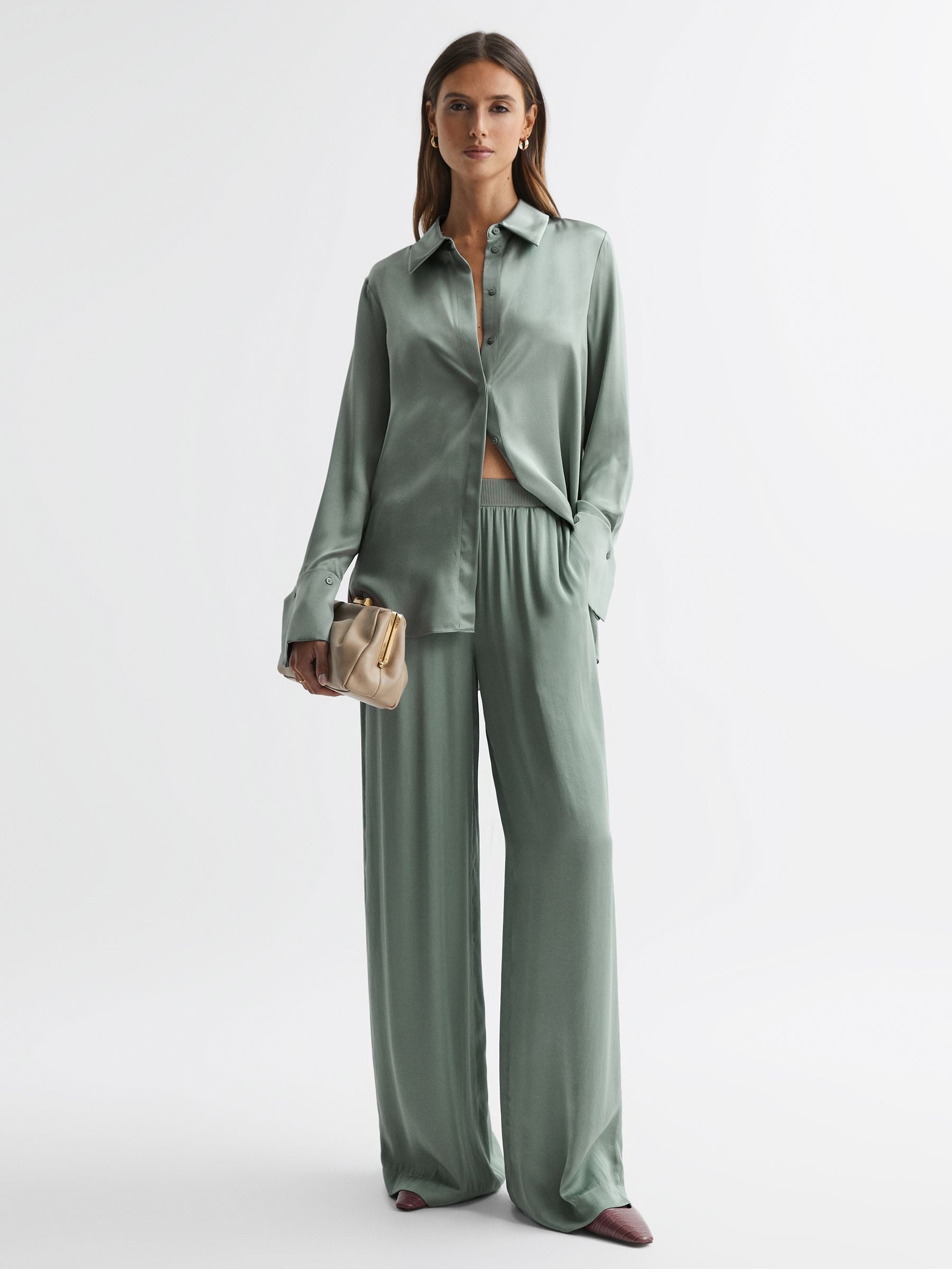 Reiss Sage Wide Leg Elasticated Waist Trousers In Green