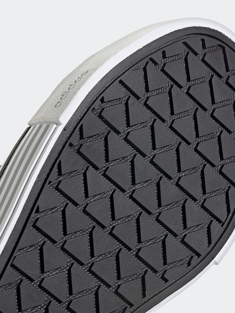 adidas Grey Daily 4.0 Trainers - Image 2 of 10