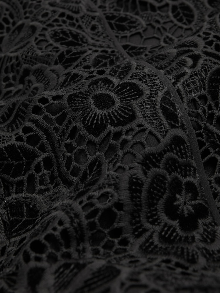 Florere Velvet Lace Puff Sleeve Midi Dress - Image 6 of 6