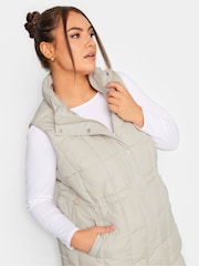Yours Curve Cream Lightweight Quilted Gilet - Image 5 of 5