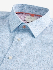 White/Light Blue Floral Textured Short Sleeve Shirt - Image 6 of 7