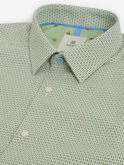 White/Green Textured Short Sleeve Shirt - Image 7 of 8