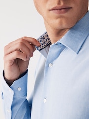 Blue Textured Trimmed Single Cuff Formal Shirt - Image 5 of 6