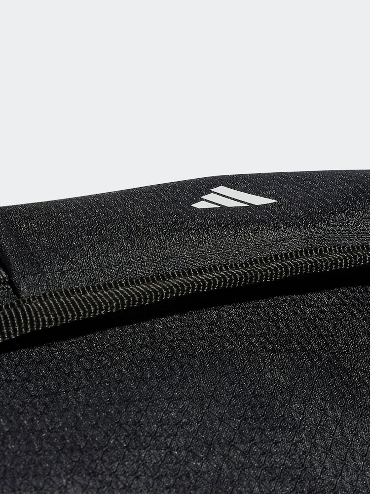 أسود - حقيبة Duffel من قماش خشن بتصميم 3 خطوط من تشكيلة Essentials من Adidas - صورة 7 من 7
