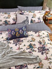 Joules Oat Nostalgic Collector Hare 100% Cotton Throw - Image 4 of 5