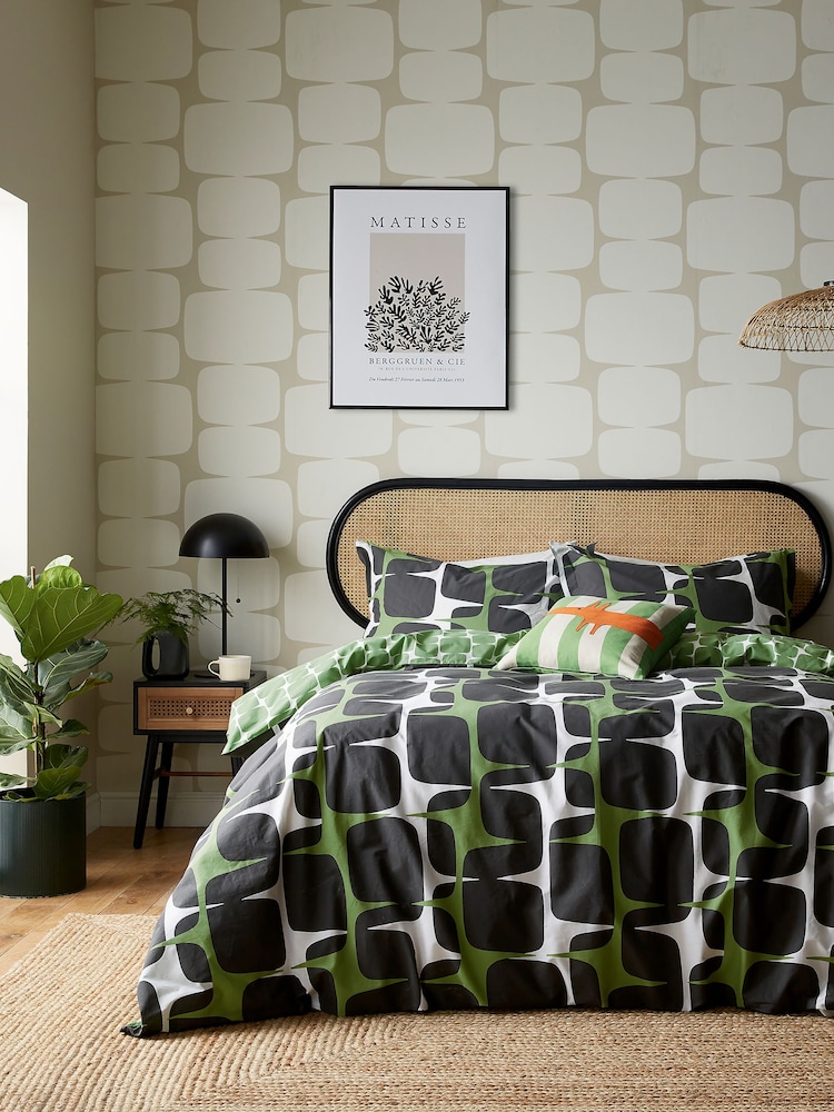 Scion Green Going 100% Cotton Lohka Duvet Cover and Pillowcase Set - Image 4 of 4