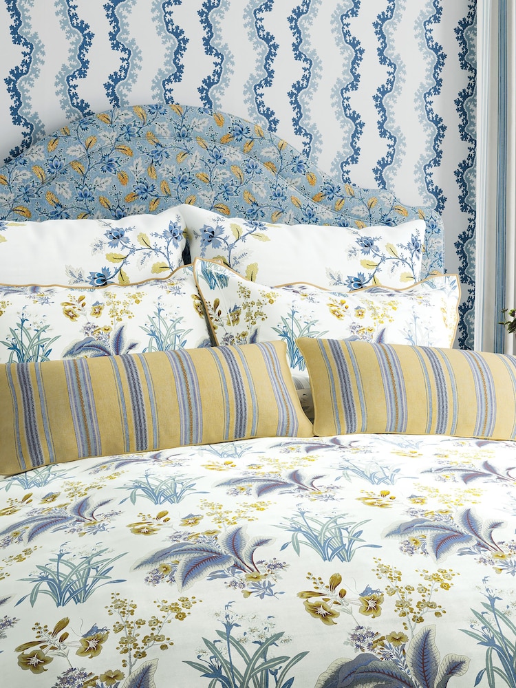 Sanderson White Enys Garden Square 100% Cotton Pillowcase Pair - Image 1 of 3