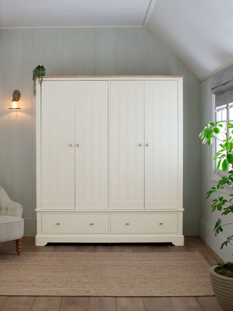 Chalk White Hampton Painted Oak 4 door, 2 drawers Wardrobe - Image 1 of 10