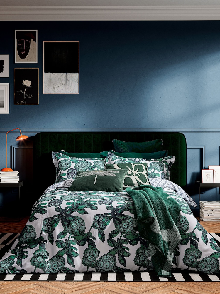 Ted Baker Green Ombre Hydrangea 100% Cotton Duvet Cover and Pillowcase Set - Image 1 of 5