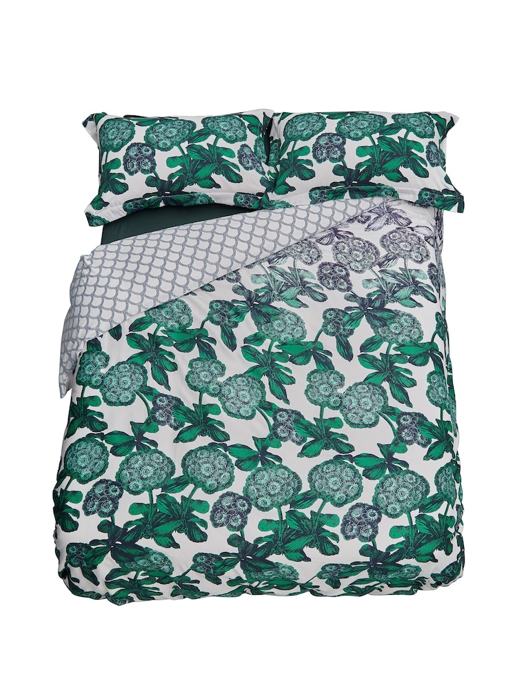 Ted Baker Green Ombre Hydrangea 100% Cotton Duvet Cover and Pillowcase Set - Image 5 of 5