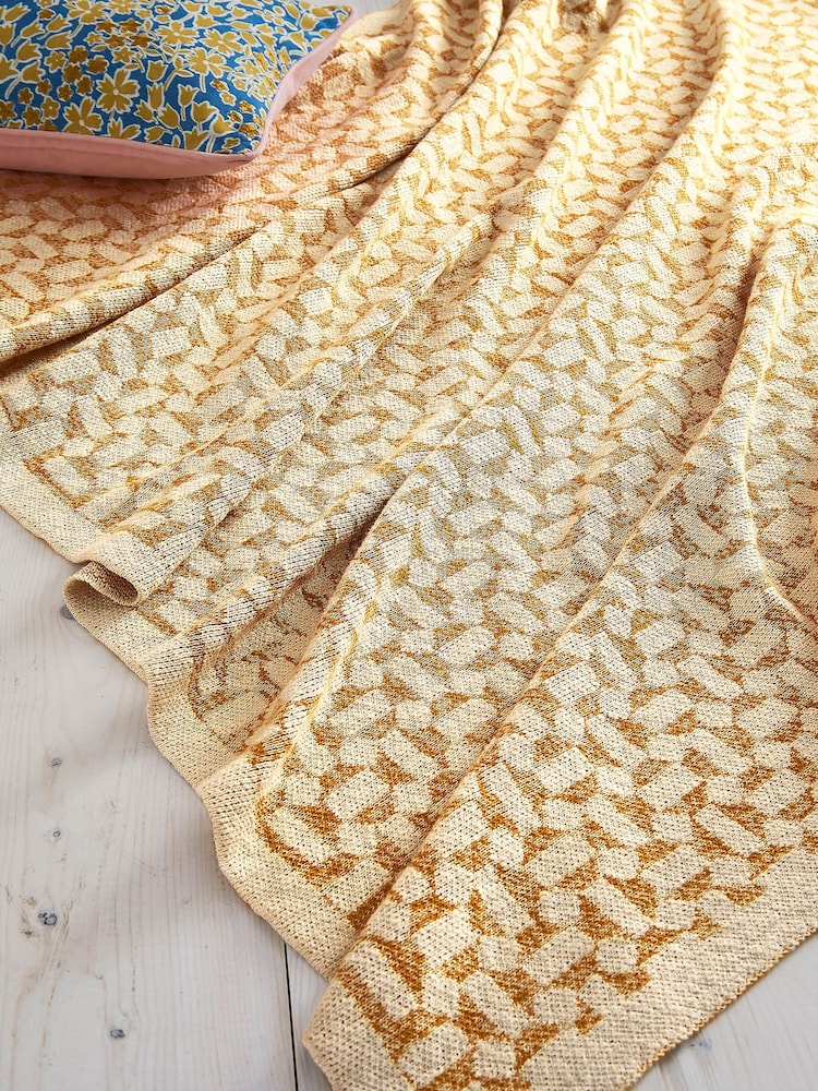 Joules Gold Honey & Crumpets Geo 100% Cotton Throw - Image 1 of 3