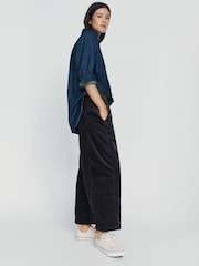 Anthropologie The Izzie Relaxed Pull-On Barrel Trousers by Pilcro: Corduroy Edition - Bilde 3 av 5