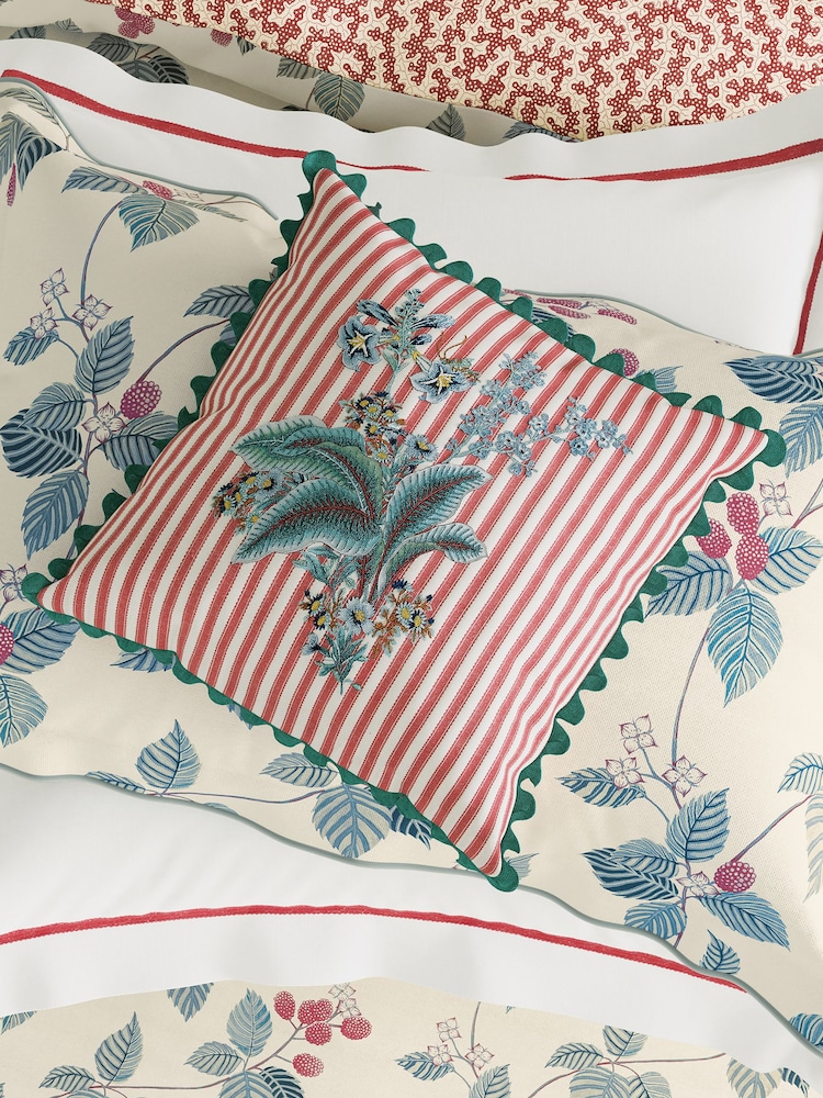 Sanderson Raspberry 100% Cotton Rubus Duvet Cover and Pillowcase Set - Image 2 of 5