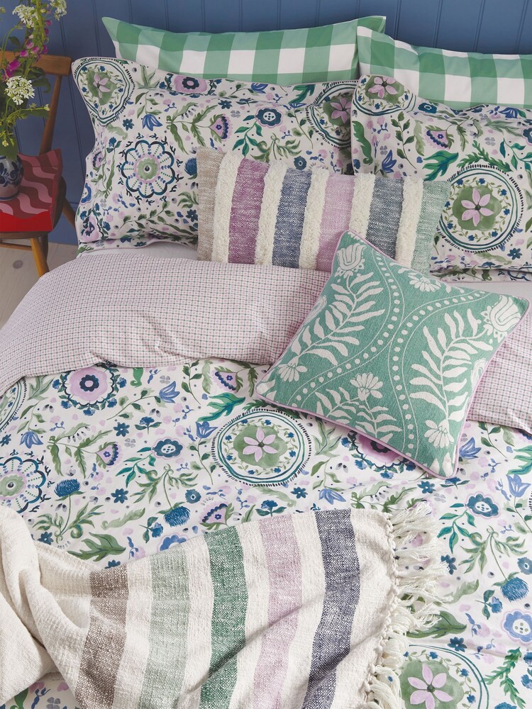 Joules Multi Beekeepers Cottage Stripe 100% Cotton Throw - Image 2 of 5