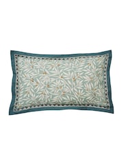 V&A Green Room 100% Cotton Willow Duvet Cover and Pillowcase Set - Image 4 of 4