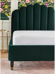 Clarke and Clarke Bottle Green Velvet Scalloped Bed - Image 5 of 6