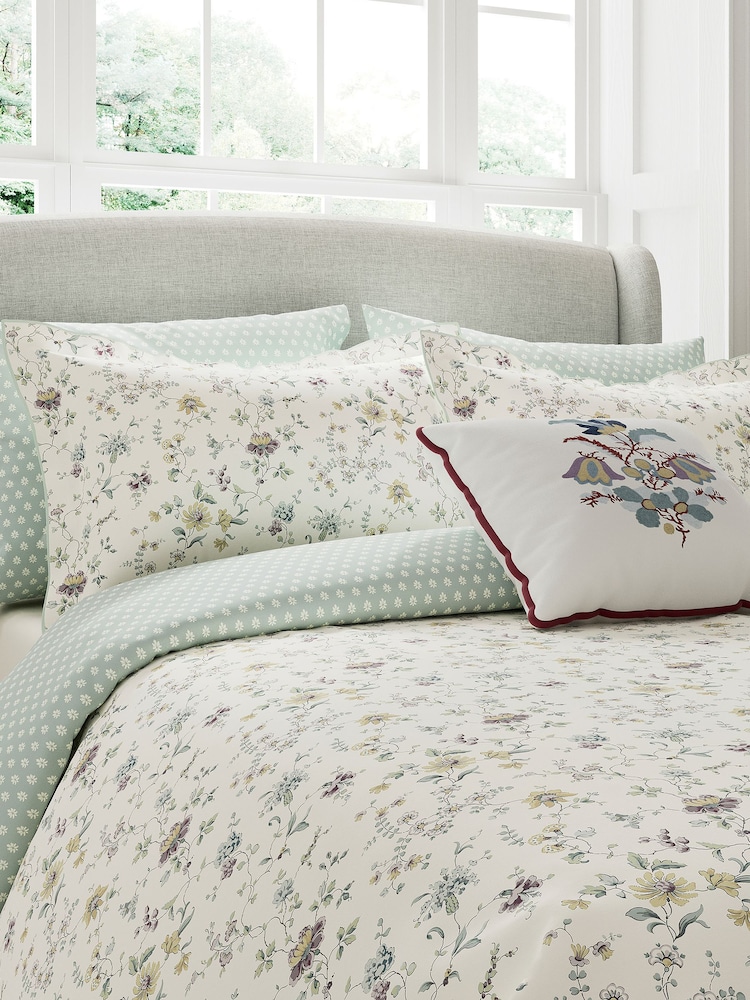 V&A Duck Egg Flora 100% Cotton Duvet Cover and Pillowcase Set - Image 2 of 4