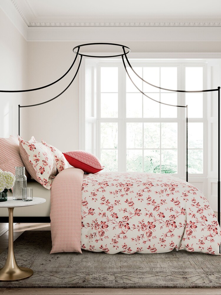 V&A Pink Garden Rose 100% Cotton Duvet Cover and Pillowcase Set - Image 1 of 4