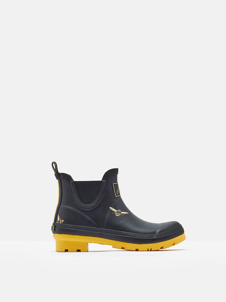 Joules Wellibob Niedrige, bedruckte Gummistiefel, Schwarz - Bild 1 von 4 Joules Wellibob Niedrige, bedruckte Gummistiefel, Schwarz - Bild 1 von 4