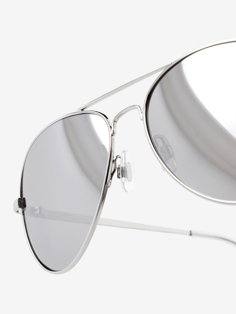 Silver Style Sunglasses - Image 3 of 3