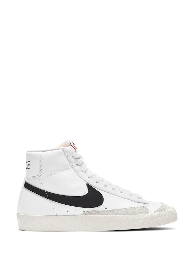 Nike White Blazer Mid '77 Vintage Trainers - Image 1 of 10